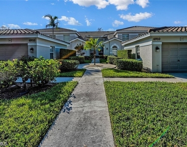 6910 Satinleaf Road N - Photo Thumbnail 2