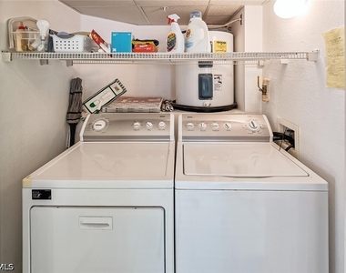 6910 Satinleaf Road N - Photo Thumbnail 19