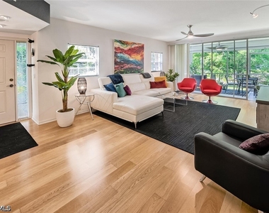 6910 Satinleaf Road N - Photo Thumbnail 4