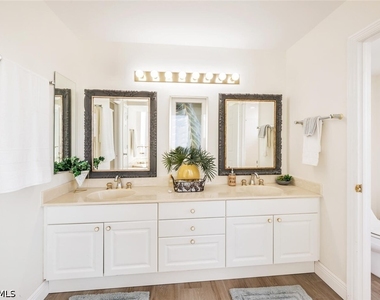 6849 Grenadier Boulevard - Photo Thumbnail 17