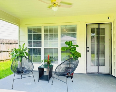 11927 W Vita Circle - Photo Thumbnail 30