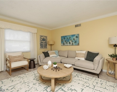 940 3rd Street S - Photo Thumbnail 1