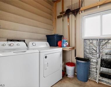 183 Oceans Boulevard - Photo Thumbnail 24