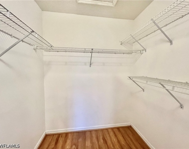 7749 Jewel Lane - Photo Thumbnail 16
