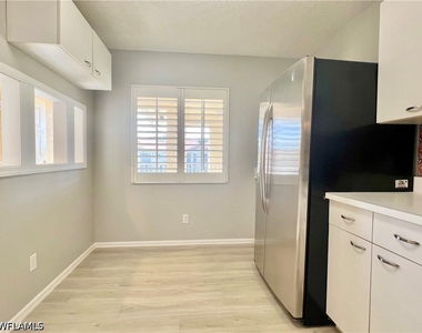 7749 Jewel Lane - Photo Thumbnail 7