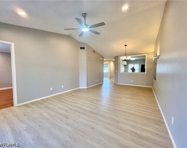 7749 Jewel Lane - Photo Thumbnail 24