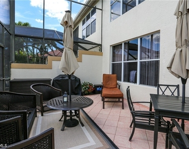 5945 Paradise Circle - Photo Thumbnail 23