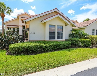 5945 Paradise Circle - Photo Thumbnail 3