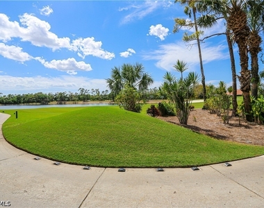 5945 Paradise Circle - Photo Thumbnail 11