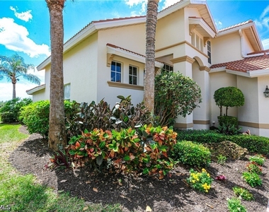 5945 Paradise Circle - Photo Thumbnail 9