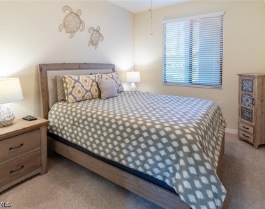 9826 Giaveno Circle - Photo Thumbnail 16
