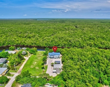 936 Panther Creek Lane - Photo Thumbnail 11