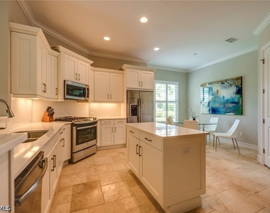 6560 Roma Way - Photo Thumbnail 7