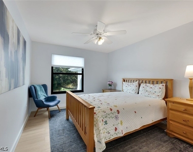 335 Lambton Lane - Photo Thumbnail 9