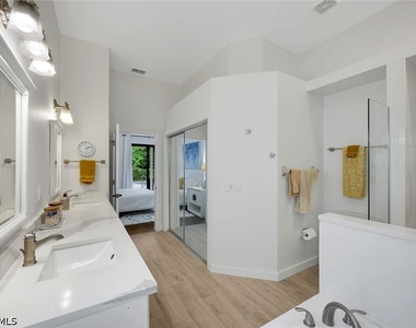 335 Lambton Lane - Photo Thumbnail 8