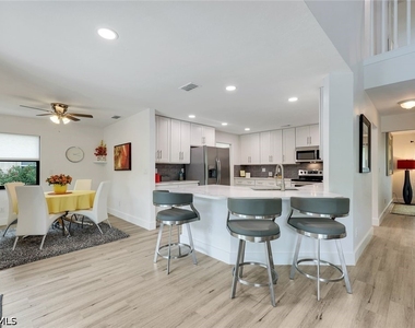 335 Lambton Lane - Photo Thumbnail 4