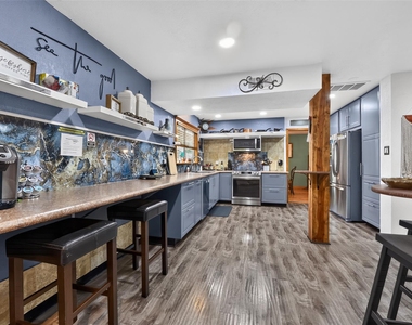 11024 Meadow Rue Street - Photo Thumbnail 17