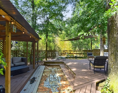 11024 Meadow Rue Street - Photo Thumbnail 36