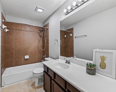18111 Williams Elm Drive - Photo Thumbnail 28