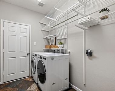 18111 Williams Elm Drive - Photo Thumbnail 6