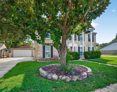 2328 Colleen Drive - Photo Thumbnail 1