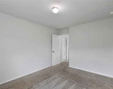 17538 Greystanes Road - Photo Thumbnail 26