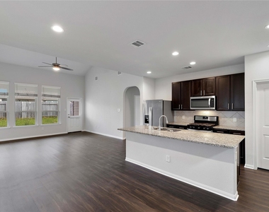 17538 Greystanes Road - Photo Thumbnail 3