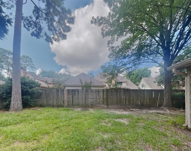 16915 Misty Creek Drive - Photo Thumbnail 29