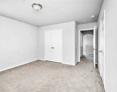 454 Aurora Creek Lane - Photo Thumbnail 21