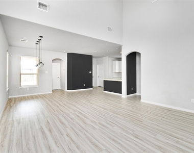 454 Aurora Creek Lane - Photo Thumbnail 6