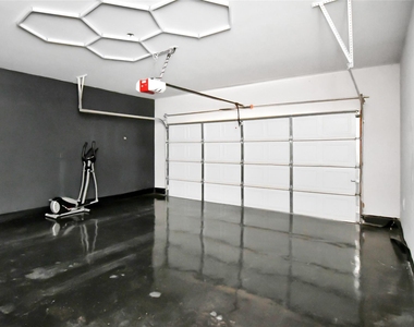 454 Aurora Creek Lane - Photo Thumbnail 29