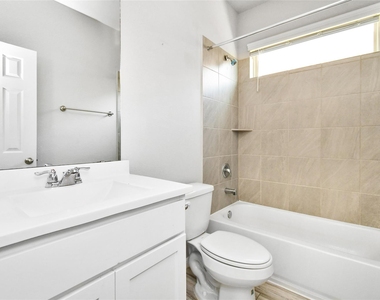 454 Aurora Creek Lane - Photo Thumbnail 22