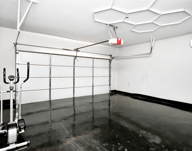 454 Aurora Creek Lane - Photo Thumbnail 28