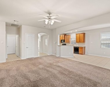 135 San Bernard Drive Drive - Photo Thumbnail 15