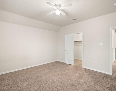 135 San Bernard Drive Drive - Photo Thumbnail 27