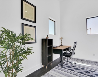 5907 Winsome Lane Lane - Photo Thumbnail 5