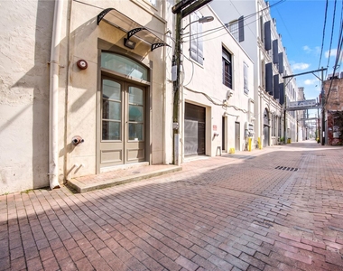 213 Tremont Street - Photo Thumbnail 23