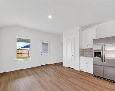 3529 Longhorn Valley Street - Photo Thumbnail 15