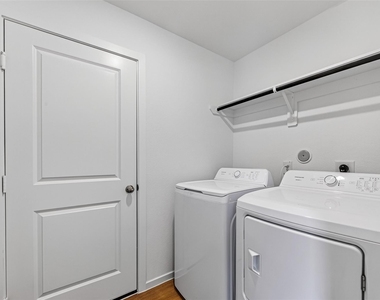 3529 Longhorn Valley Street - Photo Thumbnail 40