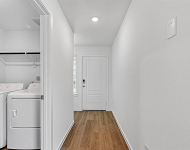 3529 Longhorn Valley Street - Photo Thumbnail 39
