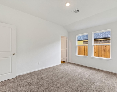 3529 Longhorn Valley Street - Photo Thumbnail 38