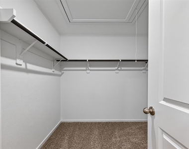 3529 Longhorn Valley Street - Photo Thumbnail 27