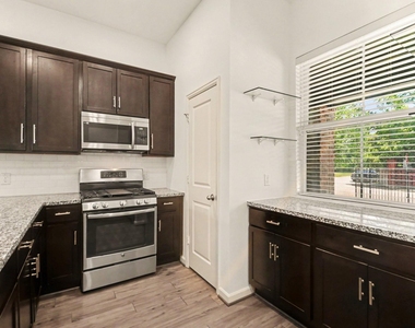 3413 Omega Street - Photo Thumbnail 12