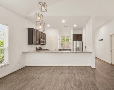 3413 Omega Street - Photo Thumbnail 13