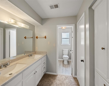 8407 Barmby Court - Photo Thumbnail 17