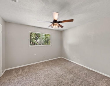 8407 Barmby Court - Photo Thumbnail 21