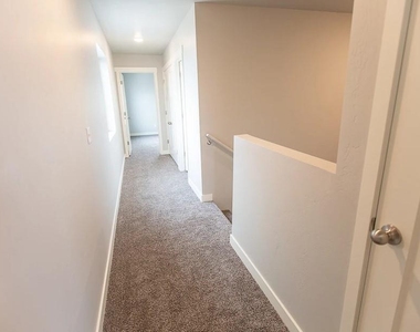 21155 Gosling Road - Photo Thumbnail 28