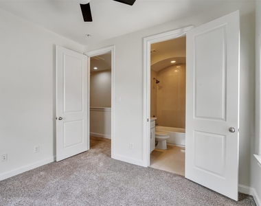 2309 Hadley Street - Photo Thumbnail 17