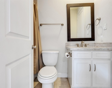 2309 Hadley Street - Photo Thumbnail 3