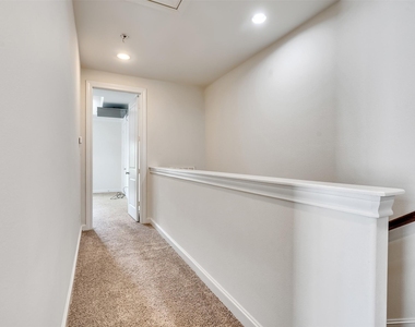 2309 Hadley Street - Photo Thumbnail 19